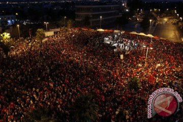 Polisi Tunisia putuskan siaran televisi swasta
