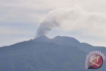 Aktivitas gunung-gunung di NTT meningkat