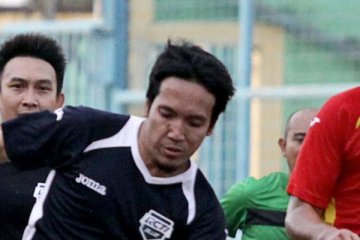 Balap kelereng lomba andalan Desta