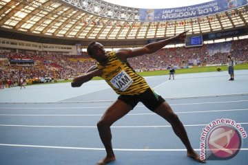 Bolt menangi 200m, Powell sukses 100m di Ostrava