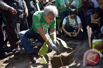 Bupati Bangka ajak masyarakat perbanyak tanam pohon