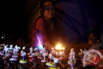 LAMPU MINYAK DAUR ULANG