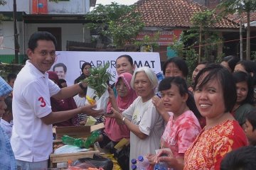 Ru'yat kampanye dengan jualan sayur
