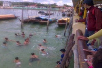 Akhiri Liburan/Foto Evy R. Syamsir