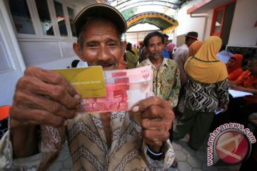 Kemarin kapal misterius masuk Raja Ampat, dana desa dipakai untuk BLT