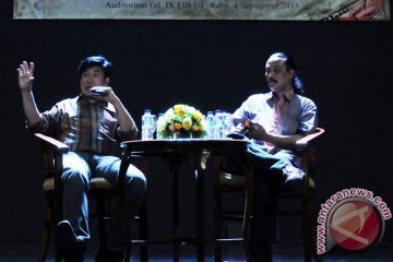 Jojalarning anuslari singan Erika Herceg porno filmda