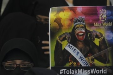 FPI Tolak Miss World
