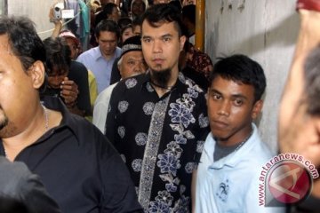 Ahmad Dhani sebut AQJ belum akan dibawa ke Singapura