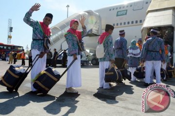 Pemberangkatan calon haji Embarkasi Surabaya berakhir