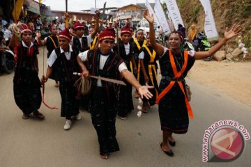 Komodo Expo 2013 di Labuhan Bajo resmi dibuka