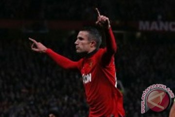 Van Persie selamatkan muka MU di Old Trafford