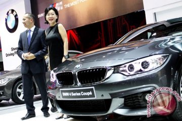 BMW 435i Coupe M Sport hadir dengan teknologi touch controller