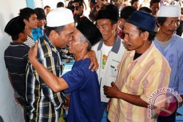 Menag: ada titik terang pengungsi Sampang kembali