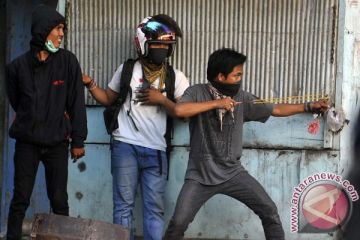 BENTROK MAKASSAR