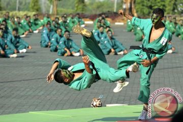 ketangkasan karate tni