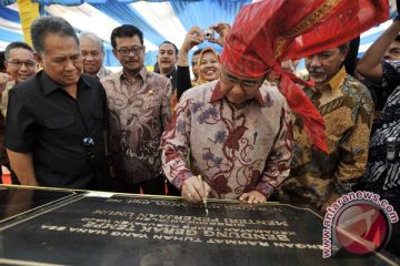 PERESMIAN JEMBATAN