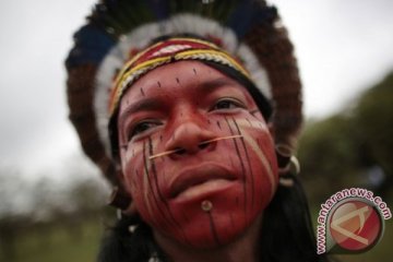 Penduduk asli Brazil protes jelang vonis penting atas tanah leluhur