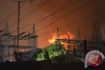 Gardu tegangan ekstra tinggi Cawang terbakar