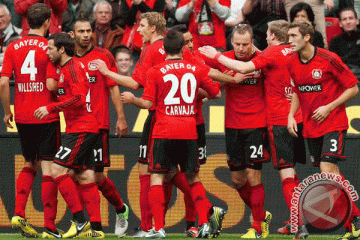 Leverkusen menang 3-0, Cologne sumpal Frankfurt 4-2