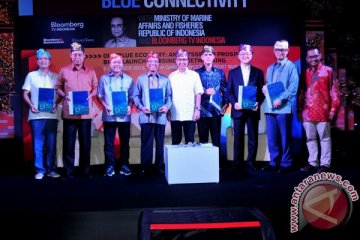 Sosialisasikan Konsep Blue Economy, Menteri Kelautan & Perikanan Terbitkan Buku "Our Blue Economy: An Odyssey to Prosperity" Di Forum APEC Bali 2013