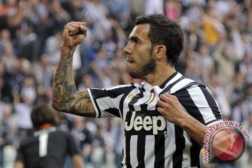 Pencetak gol terbanyak Serie A masih Carlos Tevez