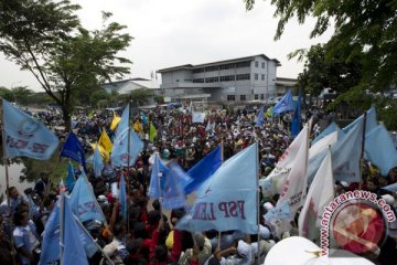 Buruh akan terus beraksi demi upah minimum Rp3,7 juta