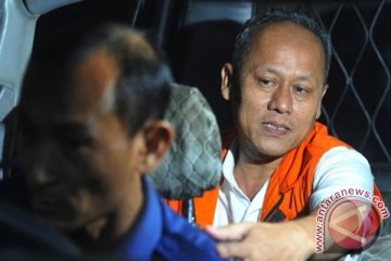 Dana Hambalang mengalir sampai jauh