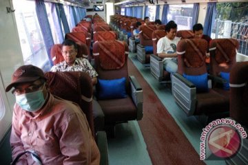 Sempat terdampak longsor, jalur KA Pangrango Bogor-Sukabumi kembali normal