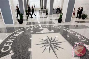 CIA mata-matai transfer uang global