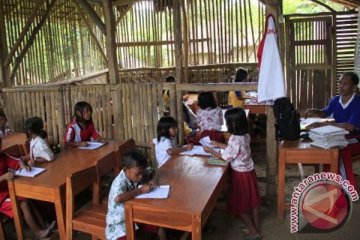 Dapat pendidikan gratis, siswa Lebak tidak lagi putus asa