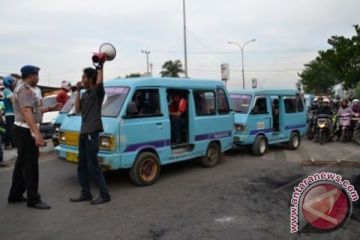DEMO HMI MAKASSAR