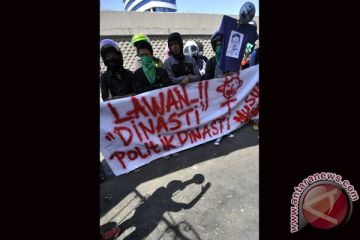 DEMO KORUPSI BANSOS