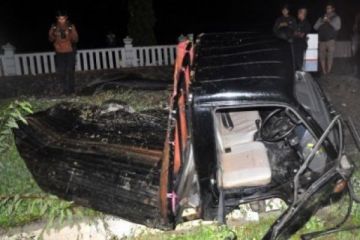 TERTABRAK KERETA