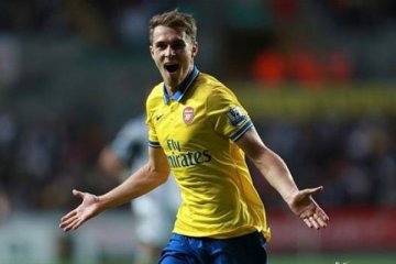 Ramsey persembahkan Piala FA untuk Wenger
