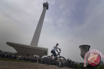 Tarif parkir liar di Monas capai Rp25 ribu