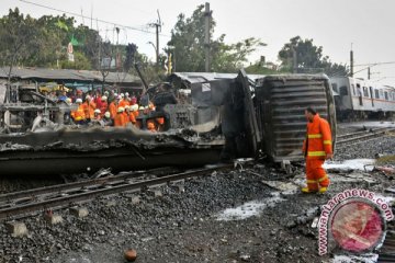 11 korban kecelakaan KRL masih dirawat di RSPP