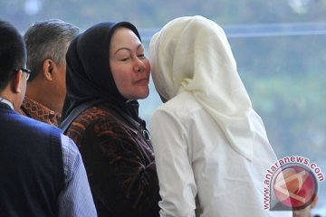 Atut-Airin penuhi panggilan KPK