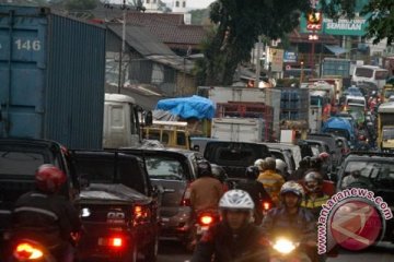 Jalur Sukabumi-Ciawi Kabupaten Bogor macet parah