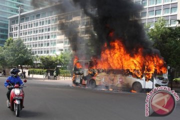 Kebakaran bus di HI diduga karena freon bocor