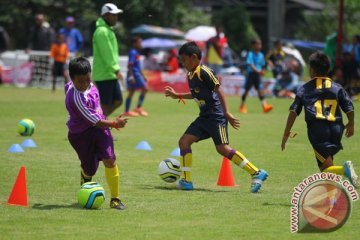 Mendikbud buka kompetisi sepak bola GSI tingkat SMP di Padang