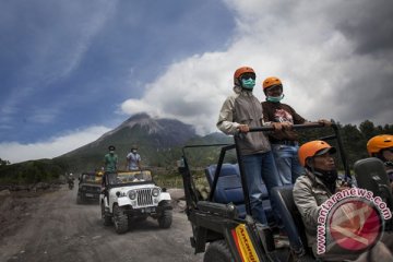 Jip wisata tidak boleh melewati jalan raya