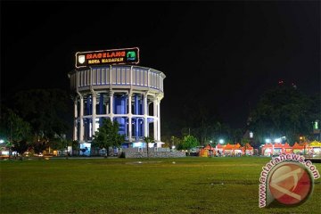 Malam tahun baru, alun-alun Magelang jadi area "car free night"