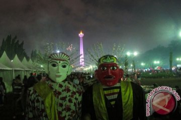 Monas dinuansai musik etnik