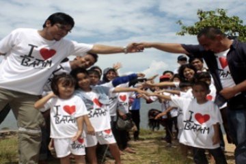 Family Gathering Antara Kepri/Joko Sulistyo