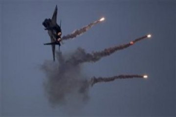 Pertahanan udara Suriah balas serangan Israel