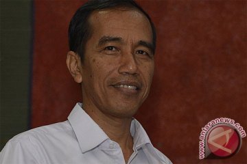 Jokowi disambangi anak-anak 
