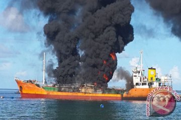 Kilang minyak Pertamina Dumai terbakar