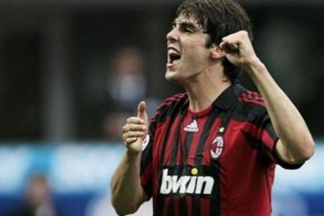 Dua gol Kaka bawa Milan kalahkan Atalanta