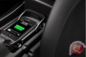 Charger wireless ini ada di mobil-mobil mewah