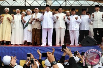 Umat Muslim Jakarta peringati Maulid Nabi di Monas